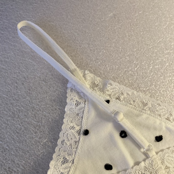 NWOT - Majora White & Black Stitched Polka Dot Scalloped Edge Camisole - Sz L - Picture 10 of 16